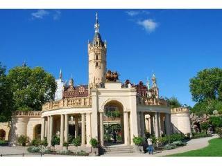Pension Toscana Шверин Экстерьер фото
